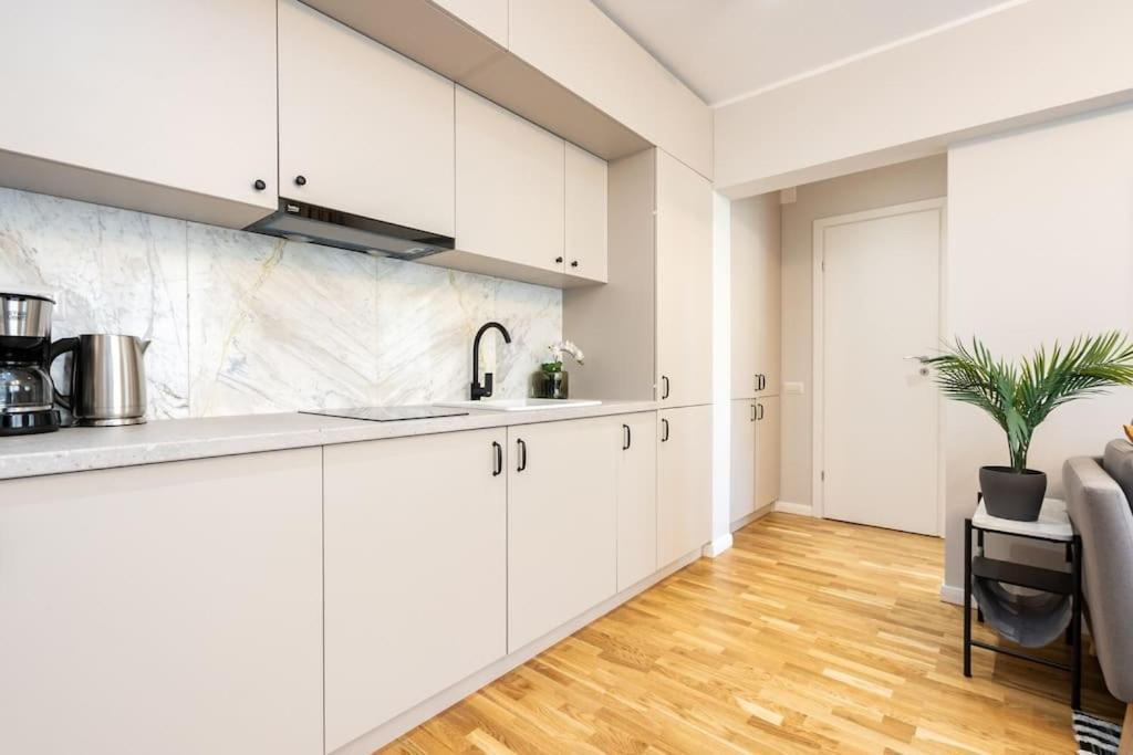 Sunny 2Br Flat - Top Location - Stunning Views 布加勒斯特 外观 照片